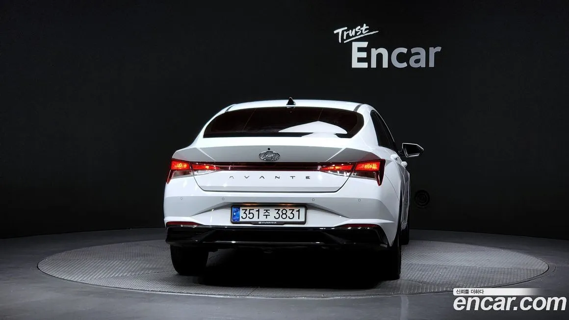 Hyundai AVANTE 2023 из KR, фото 3