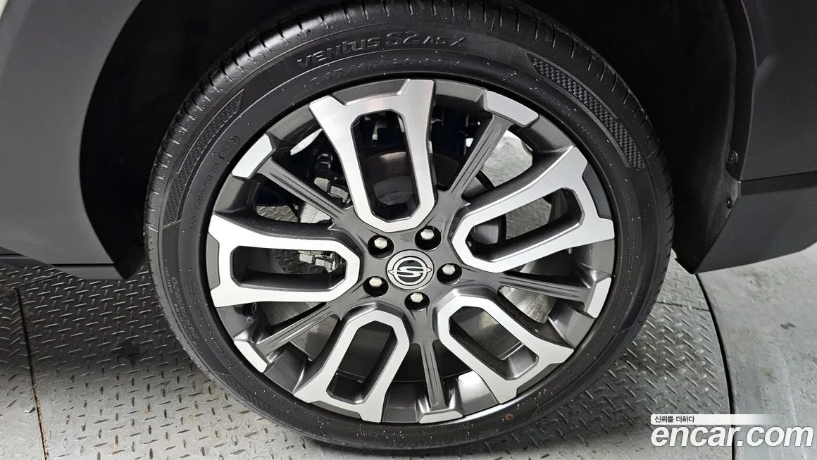 KG Mobility (Ssangyong) Torres 2023 из KR, фото 5