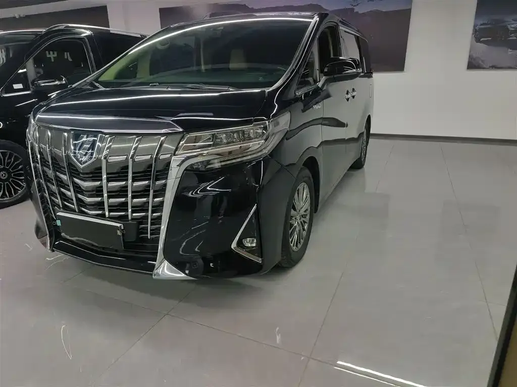 Toyota Alphard 2021 из CN, фото 1