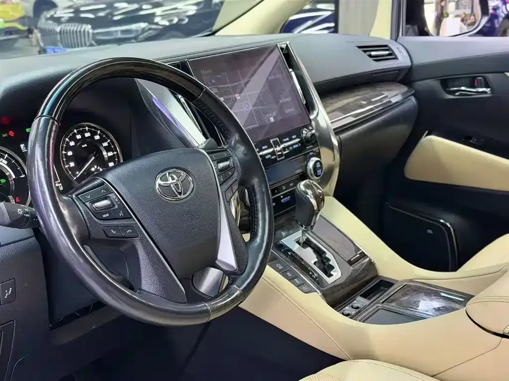 Toyota Alphard 2021 из CN, фото 5