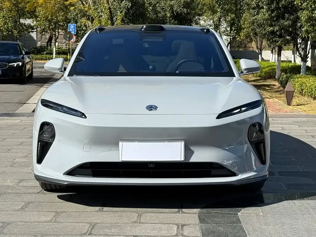 NIO ET5T 2024 из CN, фото 5