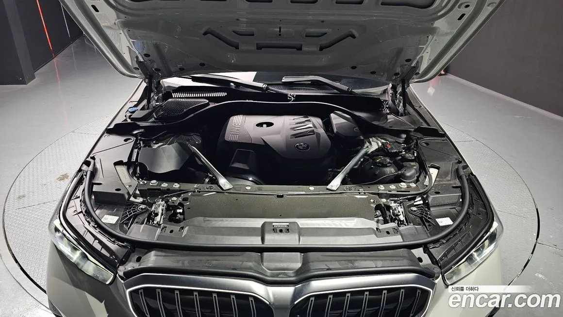 BMW 5-Series 2025 из KR, фото 6