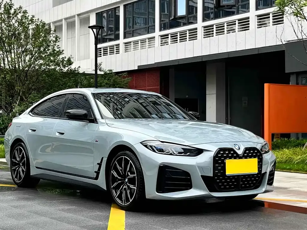 BMW 4 Series 2022 из CN, фото 8