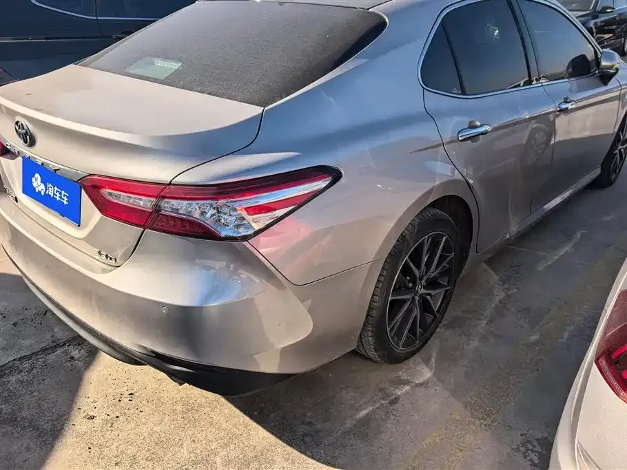 Toyota Camry 2021 из CN, фото 7