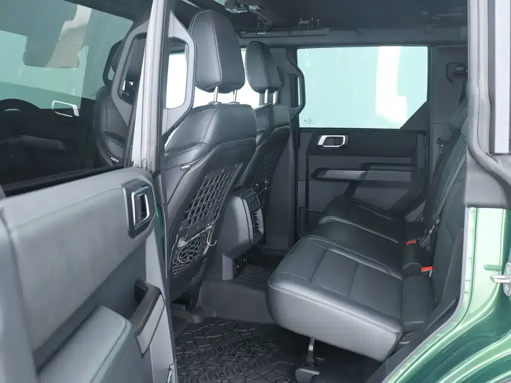 Ford Bronco 2024 из CN, фото 4
