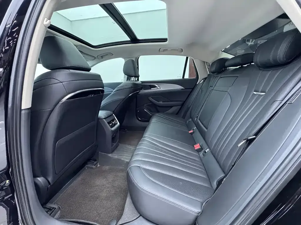 Hongqi H5 2024 из CN, фото 8