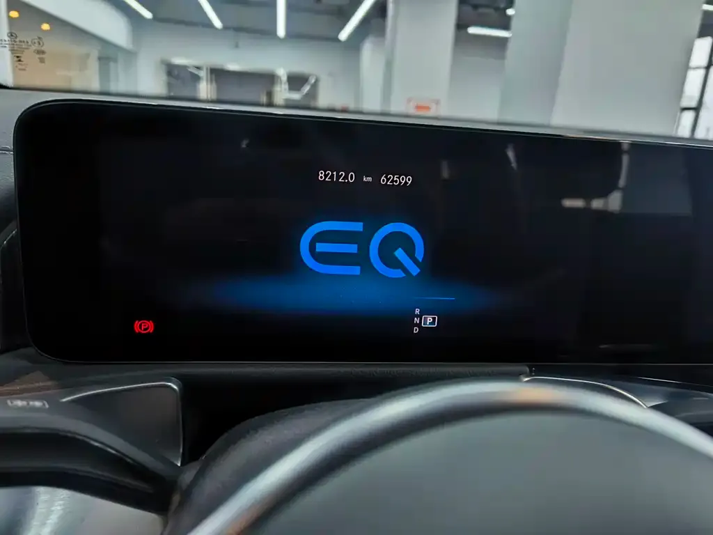 Mercedes-Benz EQB 2023 из CN, фото 10