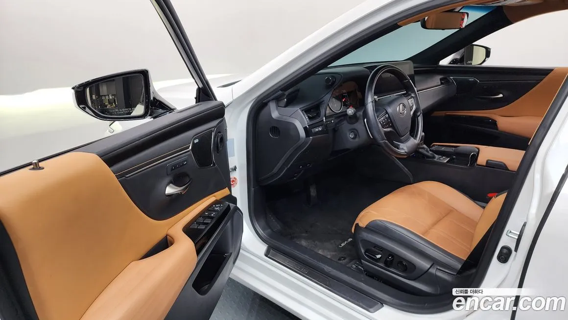 Lexus ES 2022 из KR, фото 7