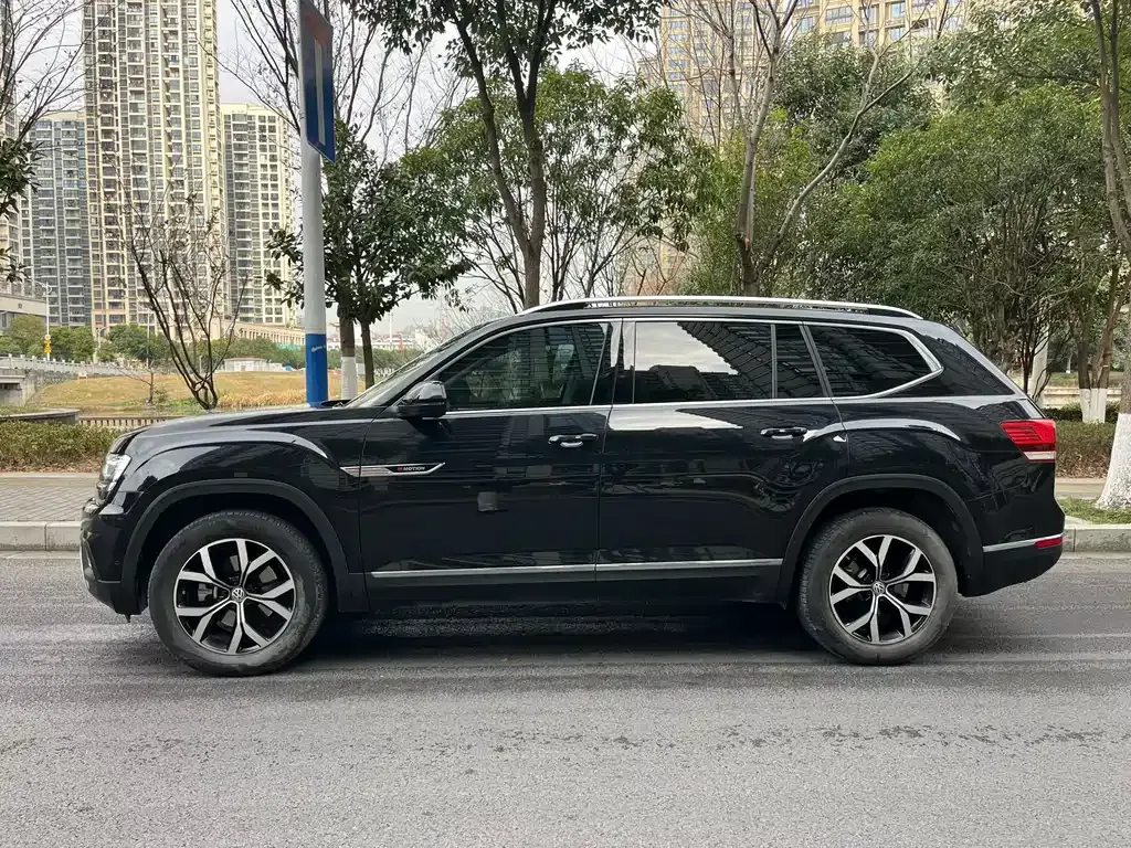 Volkswagen Teramont 2021 из CN, фото 7