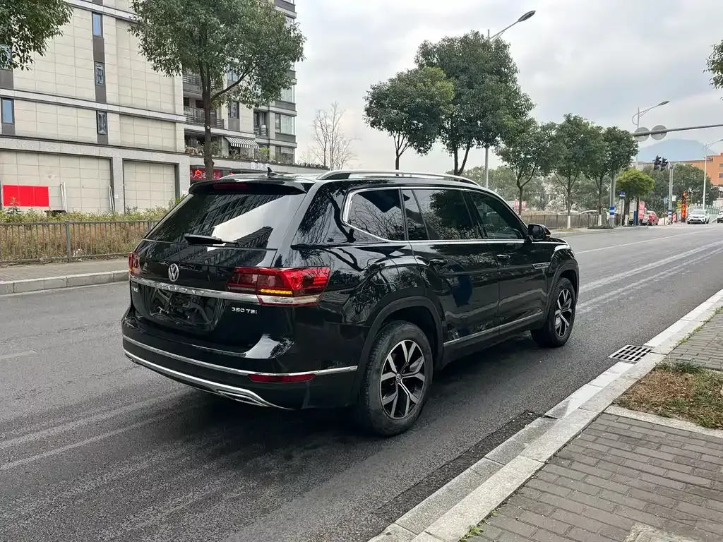 Volkswagen Teramont 2021 из CN, фото 5