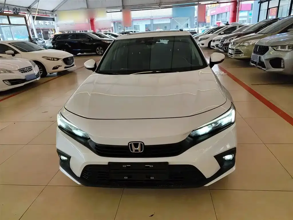 Honda Civic 2023 из CN, фото 5