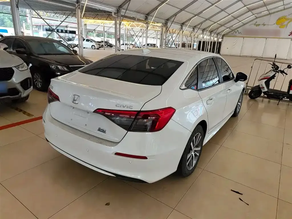 Honda Civic 2023 из CN, фото 4