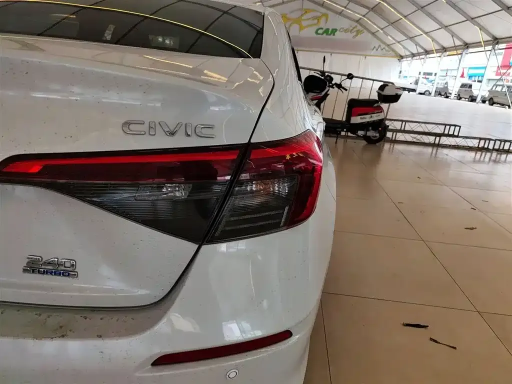 Honda Civic 2023 из CN, фото 7