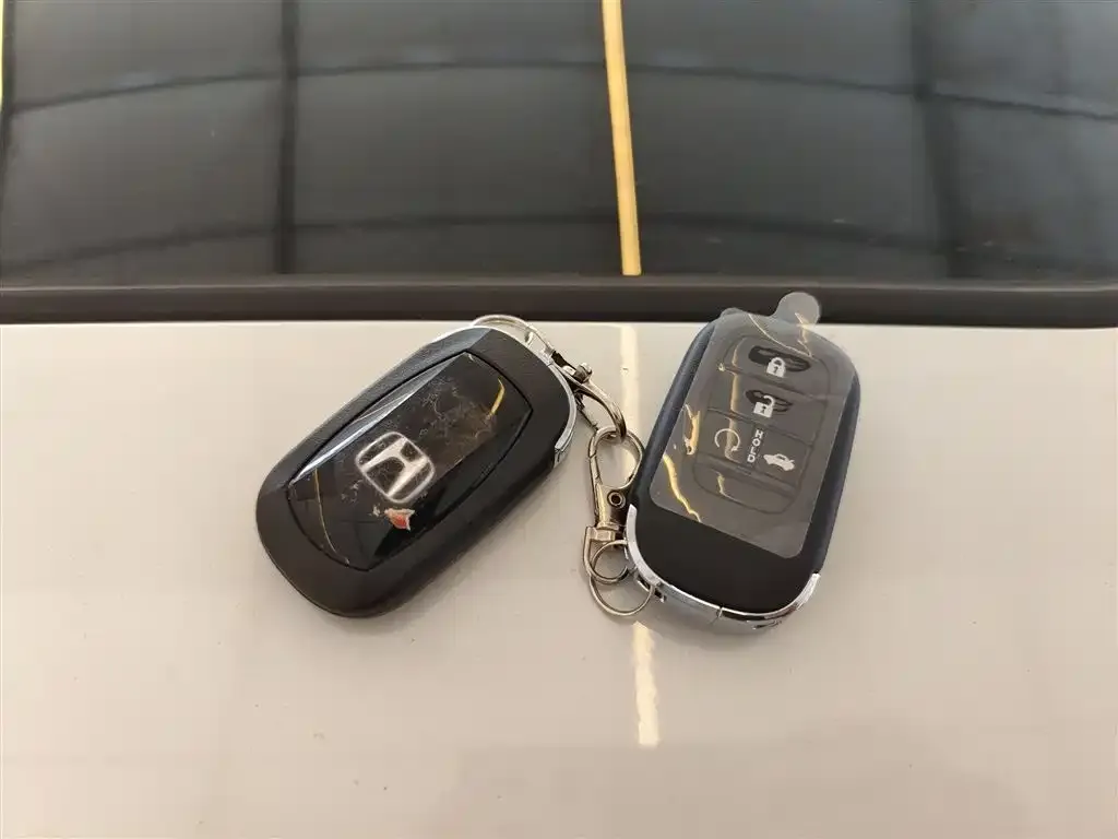 Honda Civic 2023 из CN, фото 2