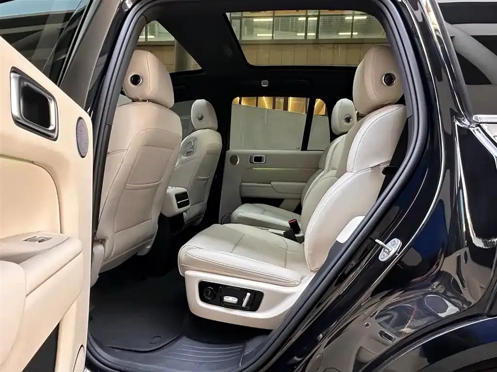 Li Auto L8 2023 из CN, фото 5