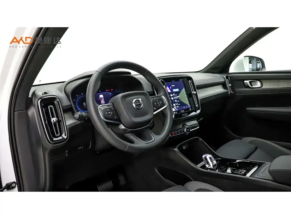 Volvo XC40 2024 из CN, фото 9