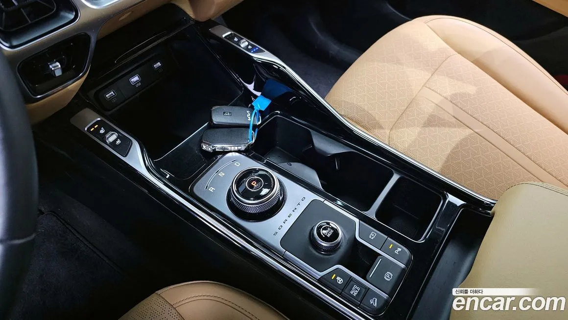 Kia Sorento — фото 9