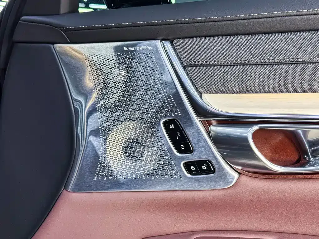 Volvo S90 2025 из CN, фото 5