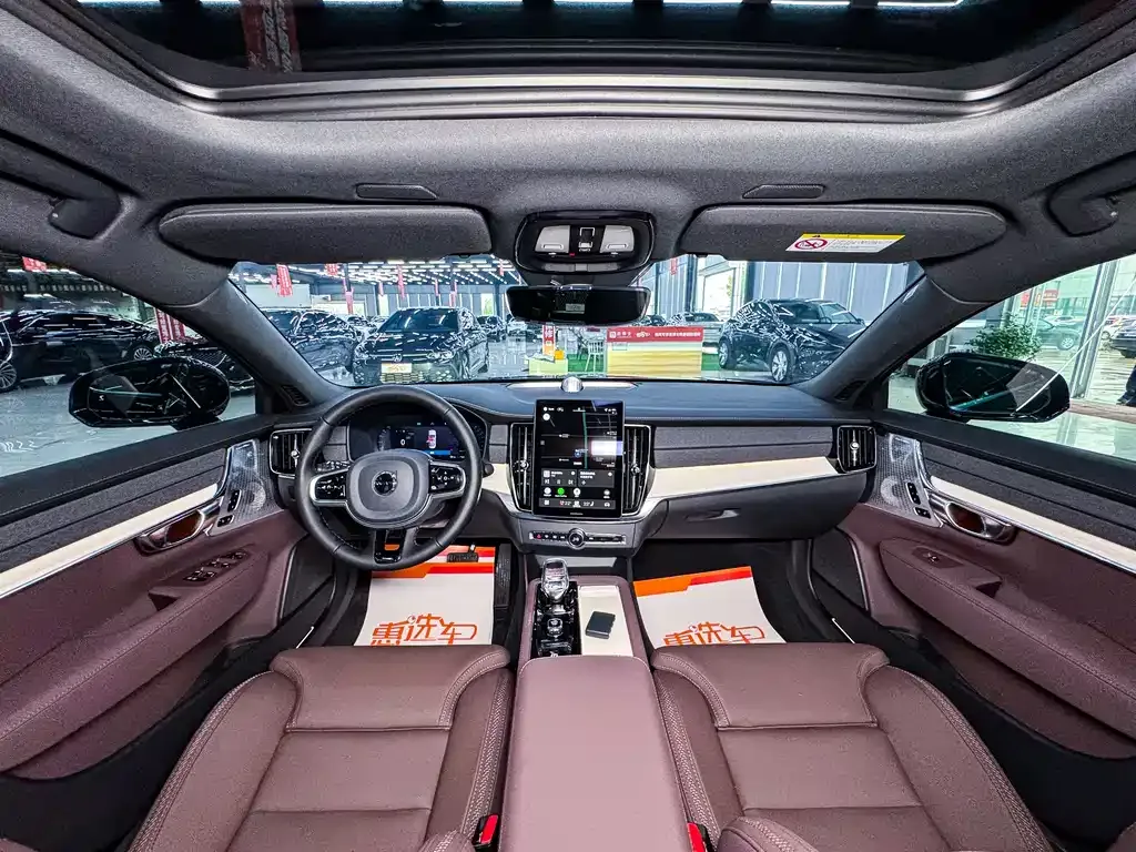 Volvo S90 2025 из CN, фото 10