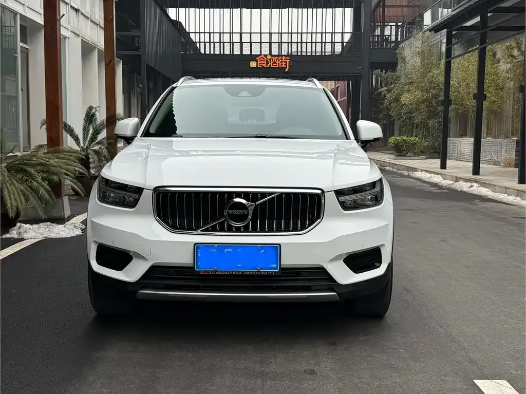 Volvo XC40 2021 из CN, фото 5