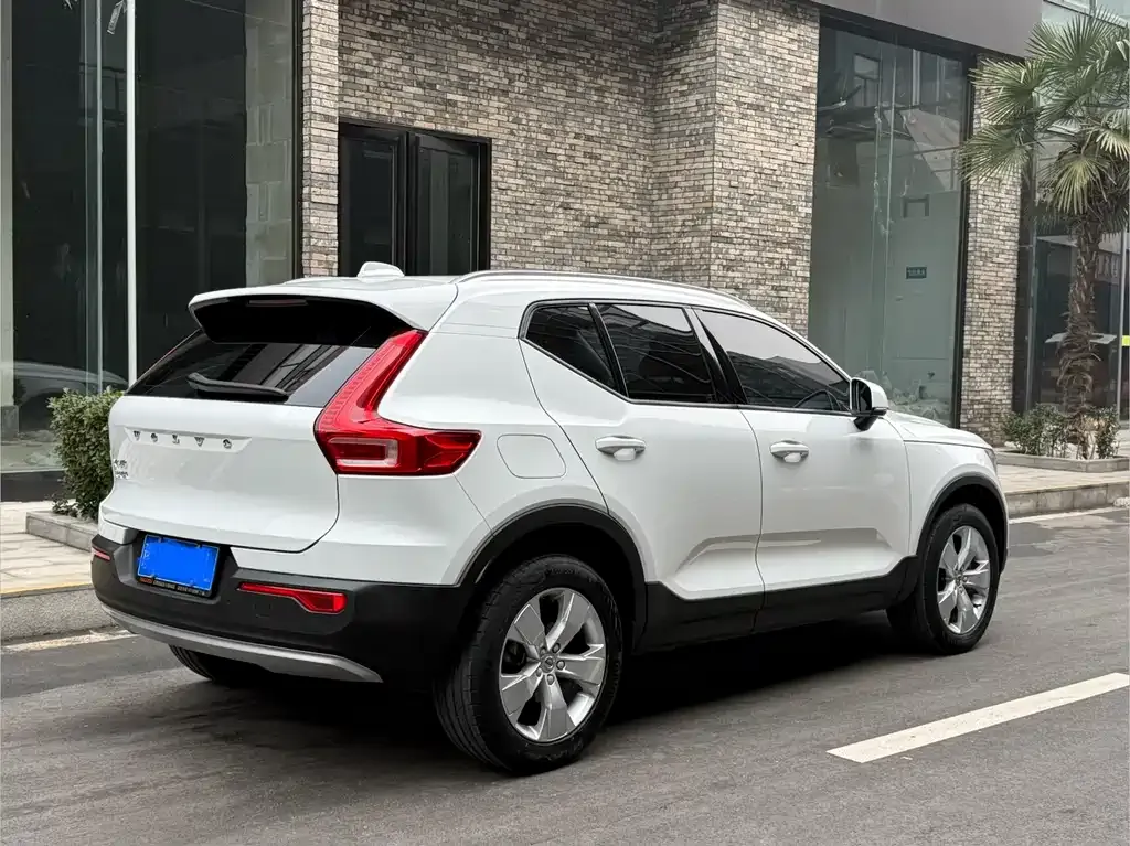 Volvo XC40 2021 из CN, фото 7