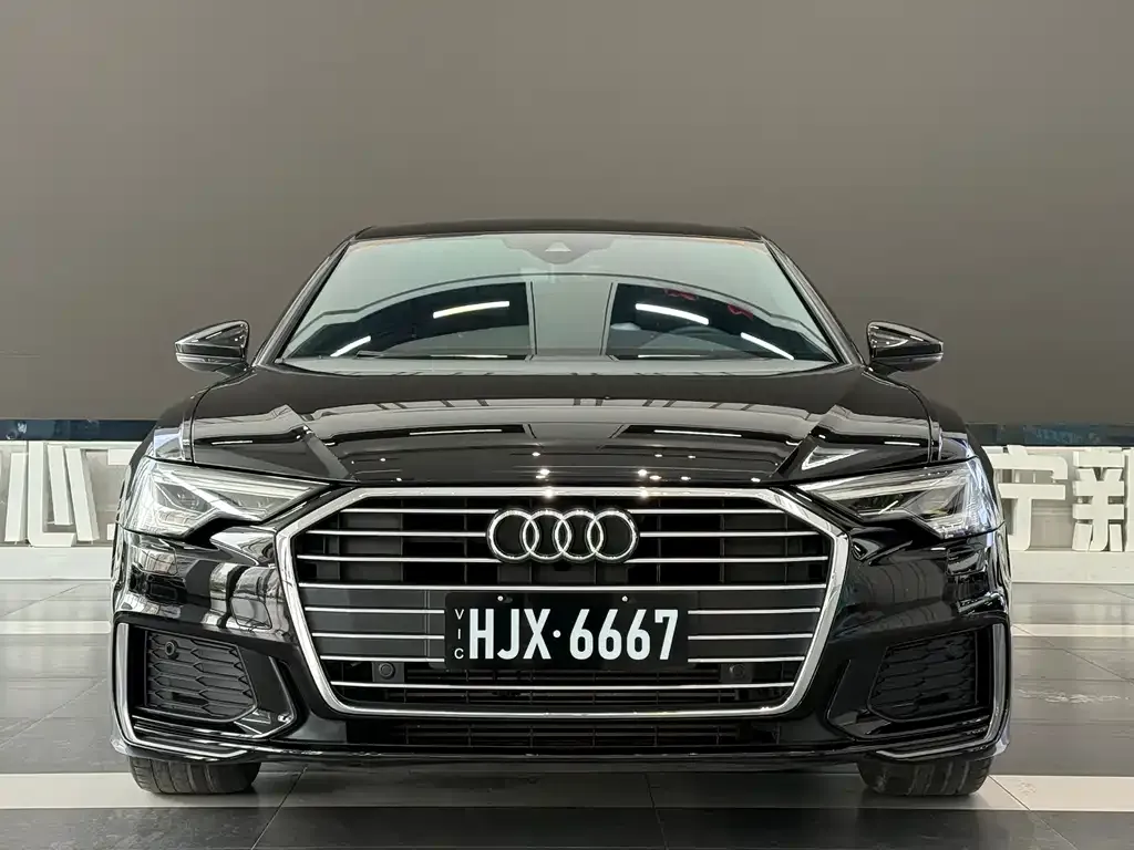 Audi A6L — фото 8
