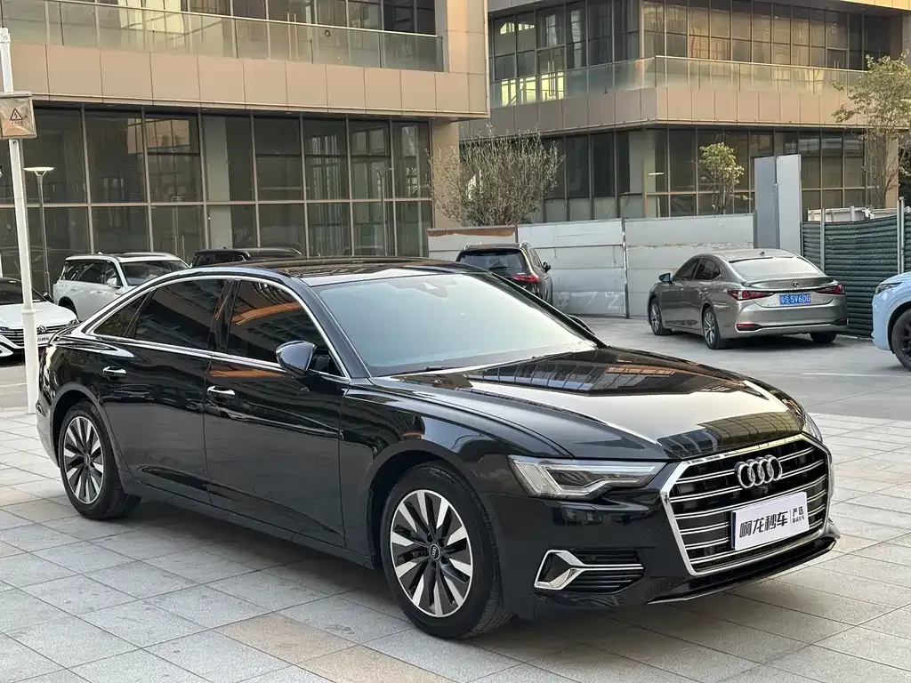 Audi A6L 2024 из CN, фото 3