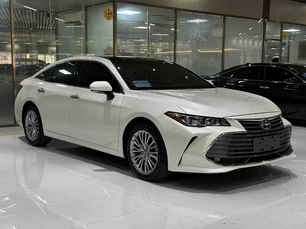 Toyota Avalon 2021 из CN, фото 2