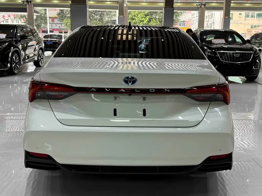 Toyota Avalon 2021 из CN, фото 5