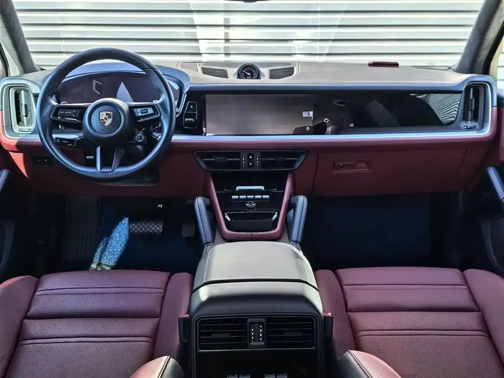Porsche Cayenne 2024 из CN, фото 2