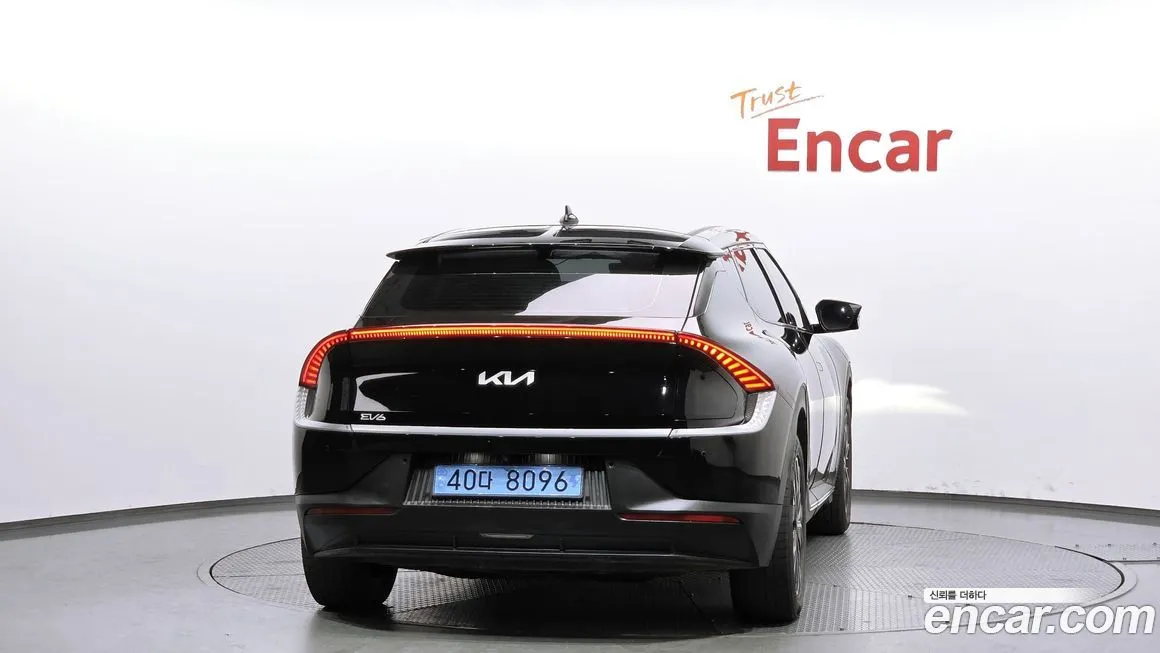 Kia EV6 2022 из KR, фото 10
