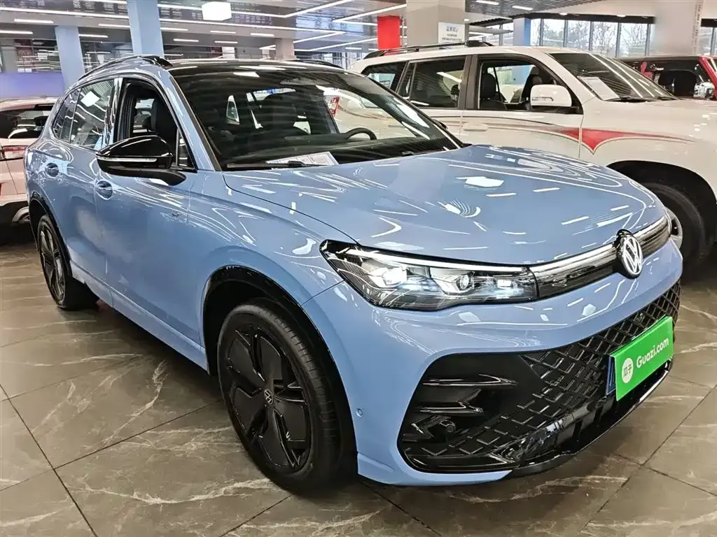 Volkswagen Tiguan L 2024 из CN, фото 8