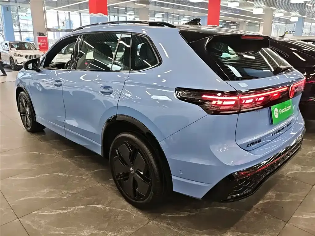 Volkswagen Tiguan L 2024 из CN, фото 10