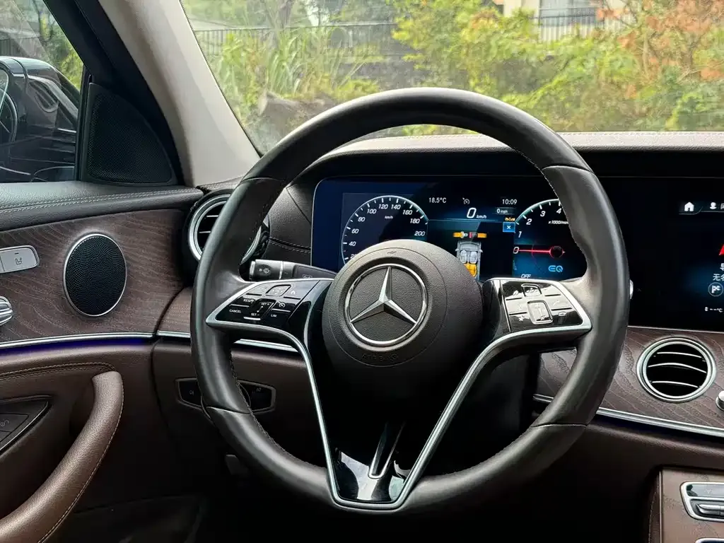 Mercedes-Benz E-Class New Energy 2023 из CN, фото 4