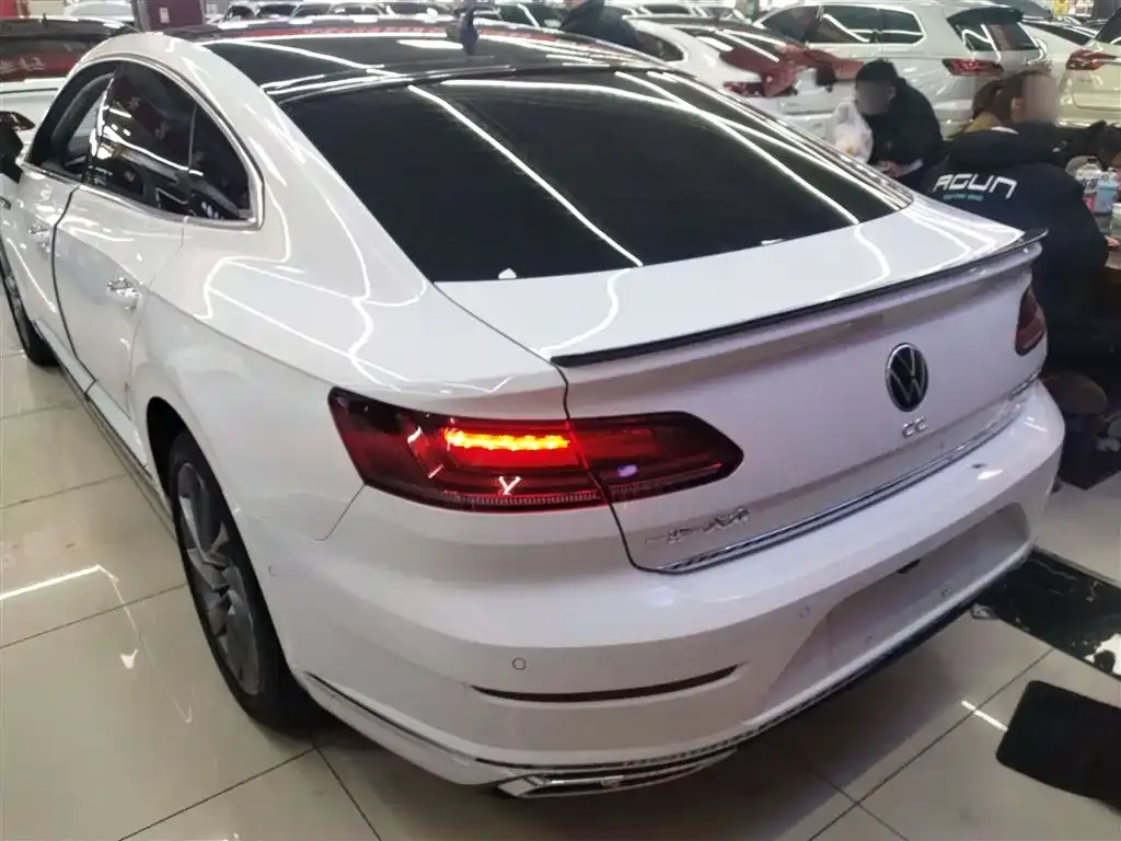 Volkswagen CC — фото 2