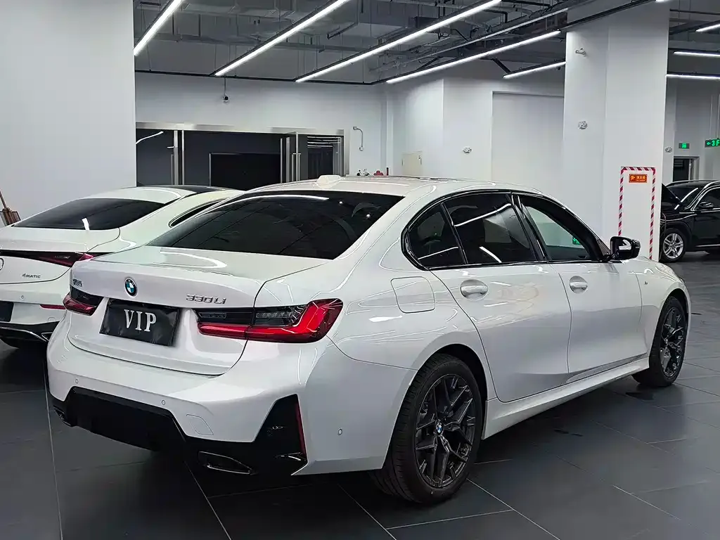 BMW 3 Series 2025 из CN, фото 6