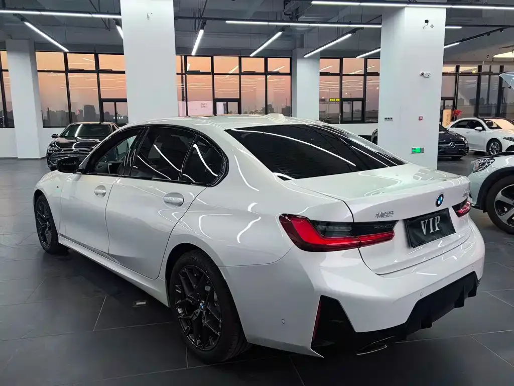BMW 3 Series 2025 из CN, фото 9
