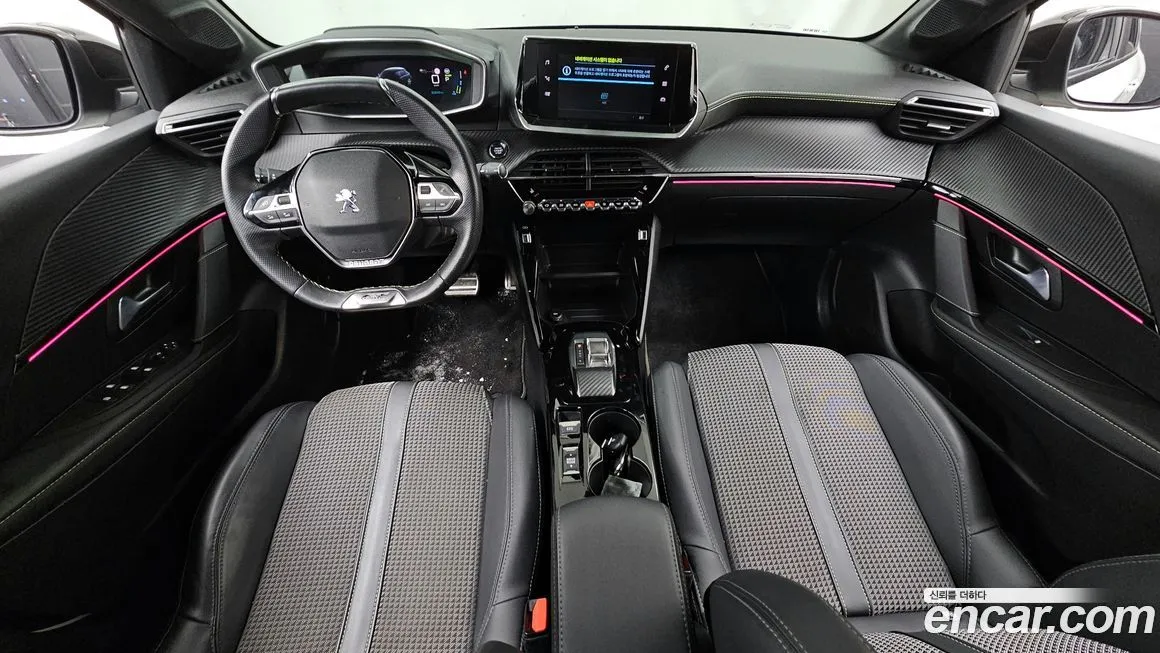 Peugeot 208 2022 из KR, фото 7