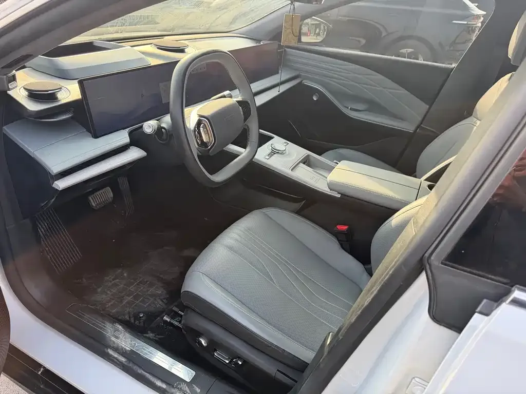 Geely Galaxy E8 2024 из CN, фото 9