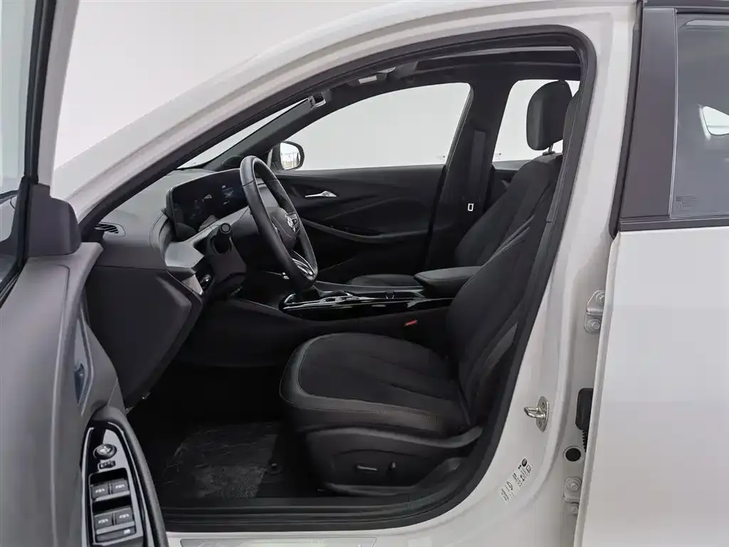 Buick Verano 2023 из CN, фото 3
