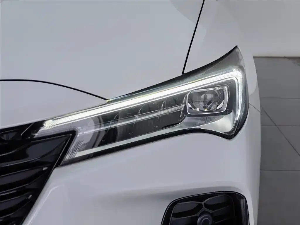 Buick Verano 2023 из CN, фото 7
