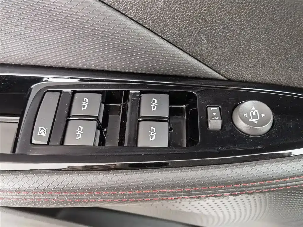 Buick Verano 2023 из CN, фото 9