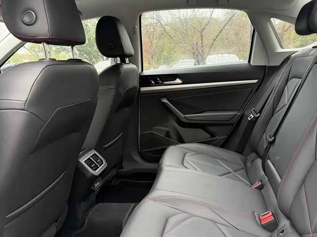 Volkswagen Lavida 2024 из CN, фото 6