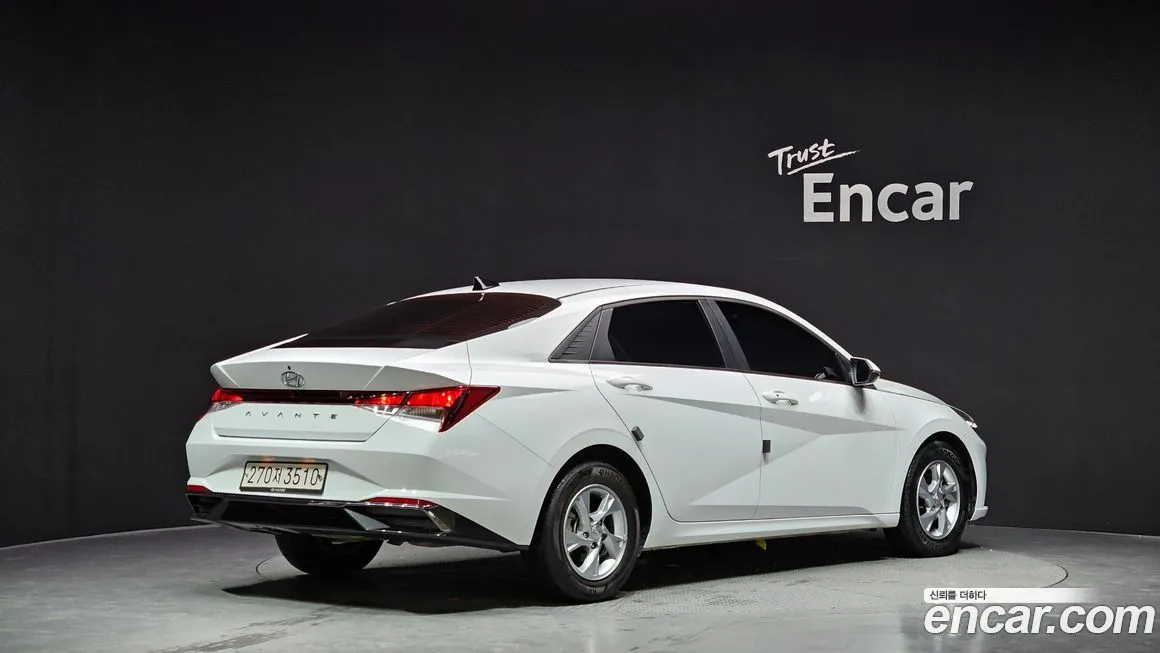 Hyundai AVANTE 2021 из KR, фото 3