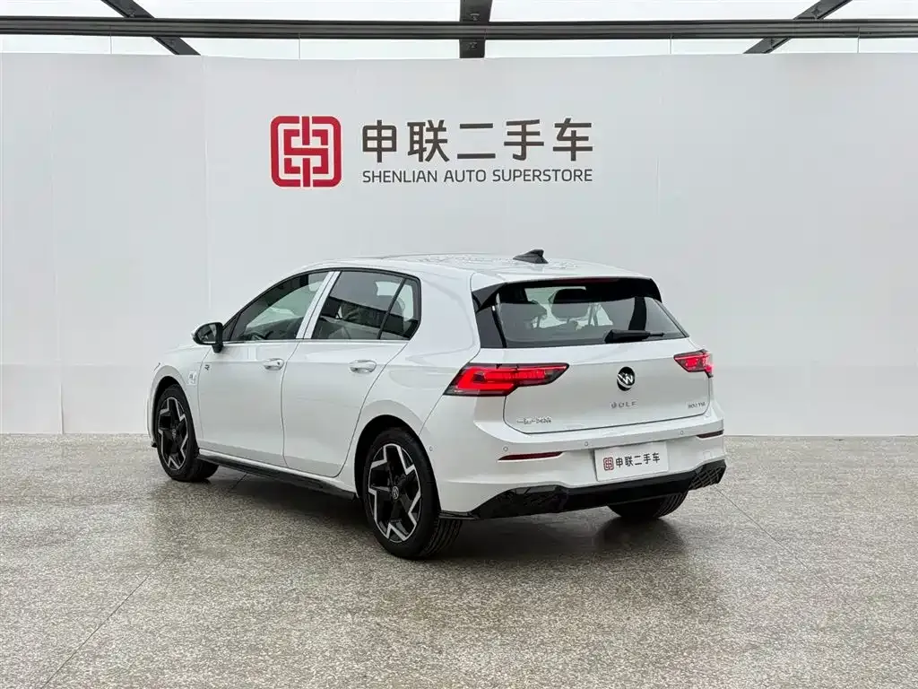 Volkswagen Golf 2026 из CN, фото 2