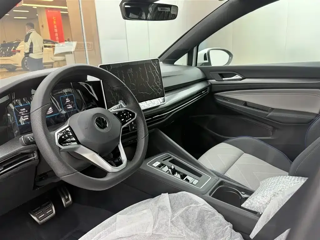 Volkswagen Golf 2026 из CN, фото 8