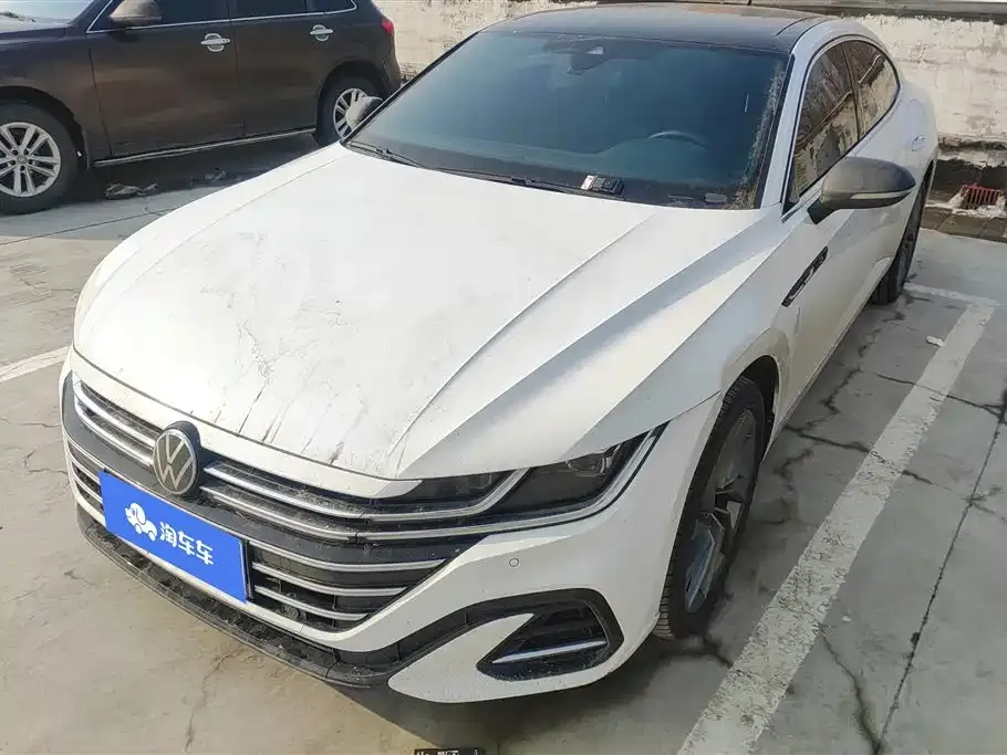 Volkswagen CC 2024 из CN, фото 1