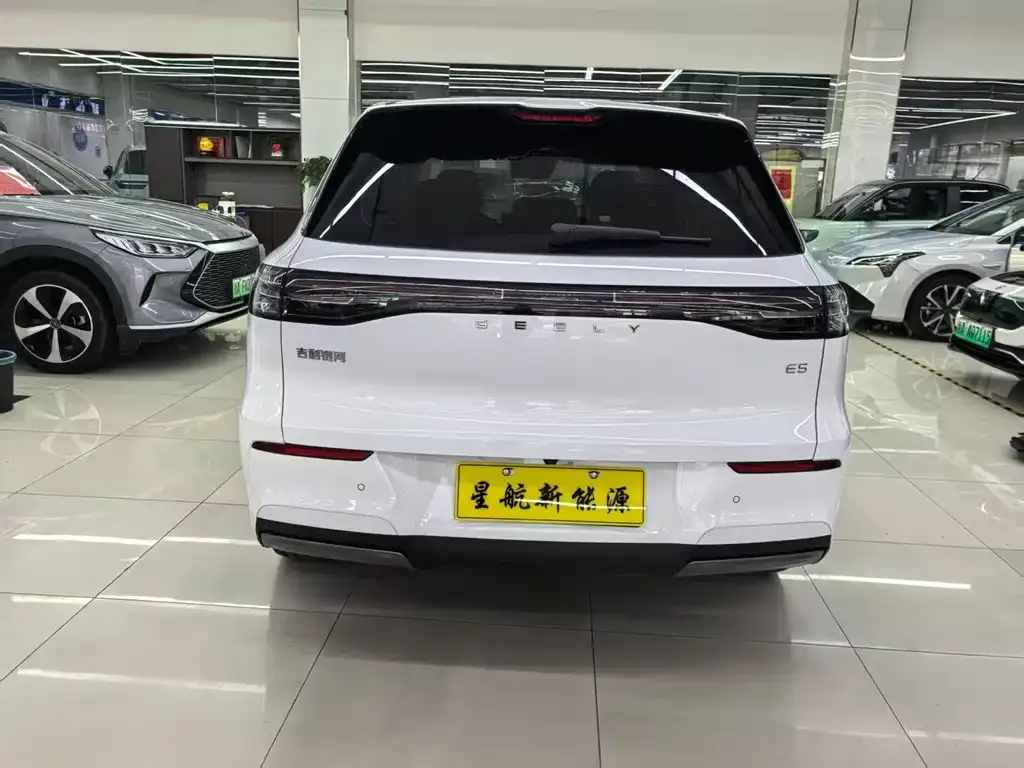 Geely Galaxy E5 2025 из CN, фото 9