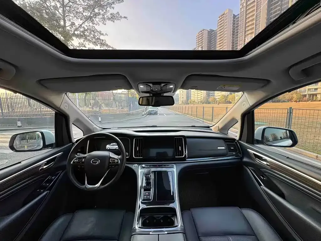 GAC Motor Trumpchi M8 — фото 3