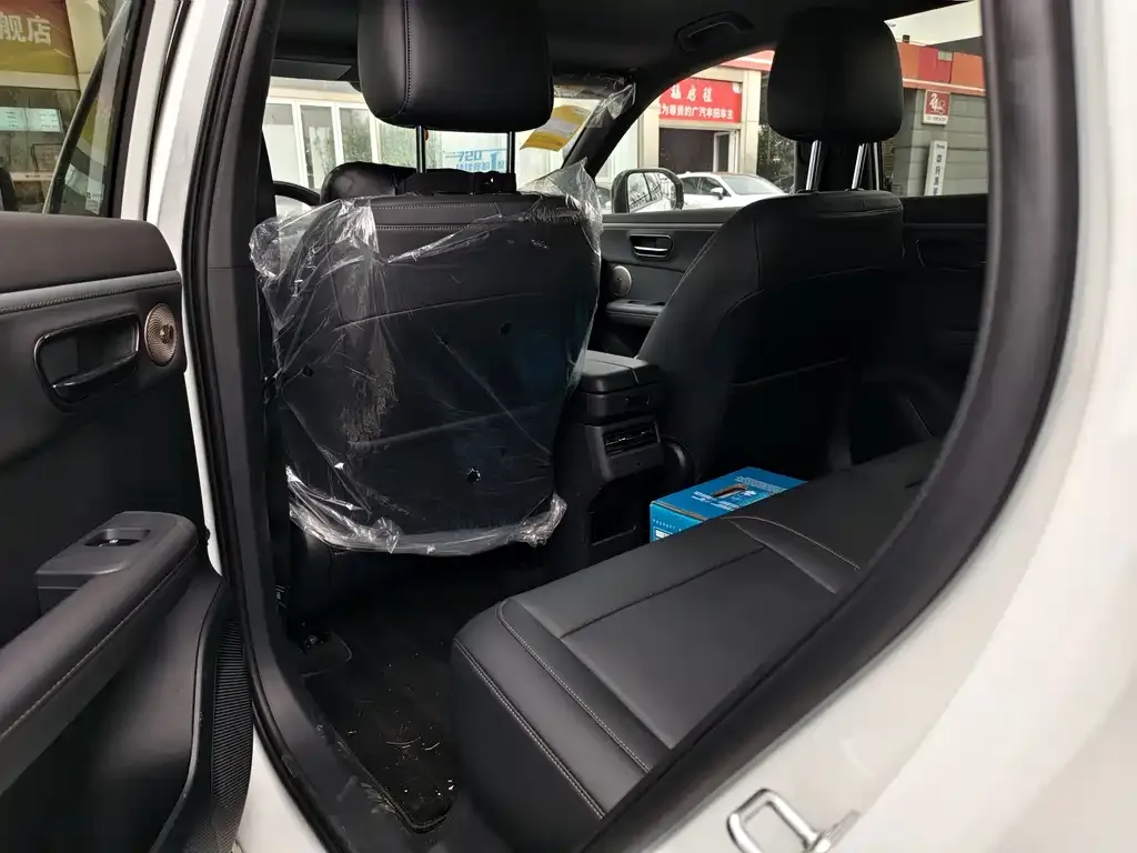 Toyota Platinum 3X 2025 из CN, фото 4